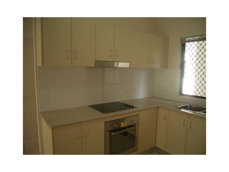 APT. 11/423-427 Draper Street, Parramatta Park QLD 4870