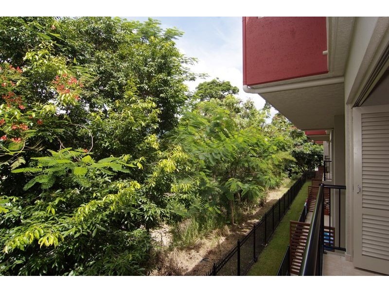 APT. 223 / 644 Bruce High Way, Woree QLD 4868