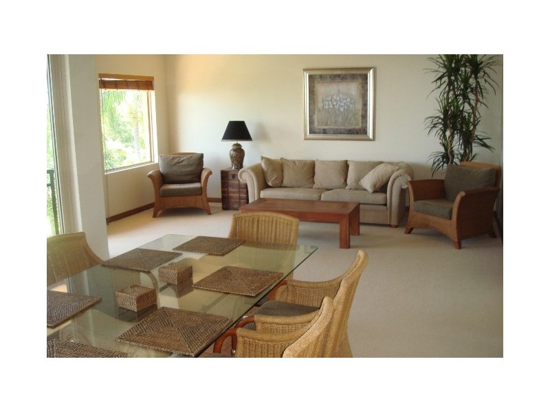 APT. 3 / 11 Colonel Cummings Drive, Santai, Palm Cove QLD 4879