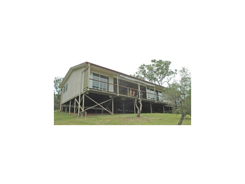 6 Black Gully Road, Tinaroo QLD 4872