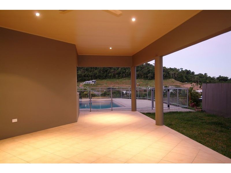 17 KAWANA STREET, Caravonica QLD 4878