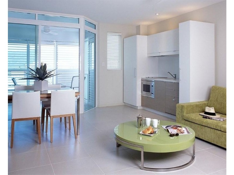 Level 2 APT. 16 / 201 Lake Street, Cairns QLD 4870