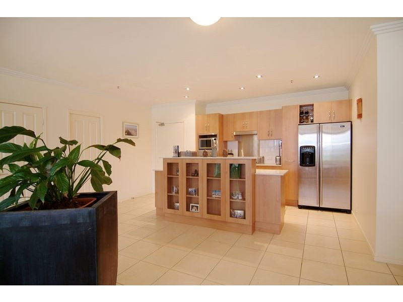 Level 11 APT. 1102 / 25 Wharf Street, Cairns QLD 4870