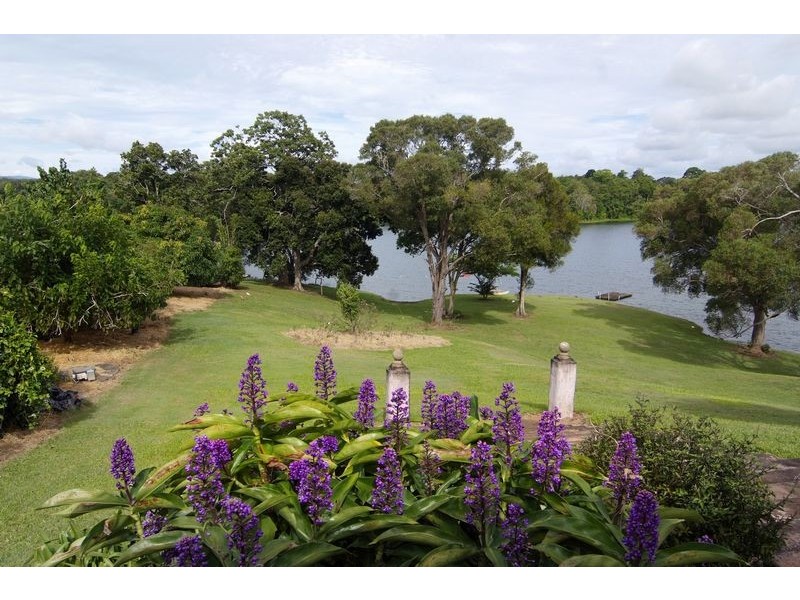 Tinaroo QLD 4872