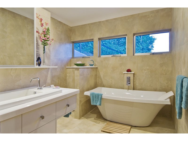 36 HUTCHINSON STREET, Edge Hill QLD 4870