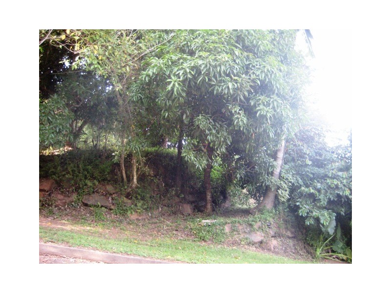 34 Junction Street, Edge Hill QLD 4870