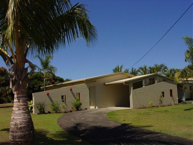 9 Snapper Island Drive, Wonga QLD 4873