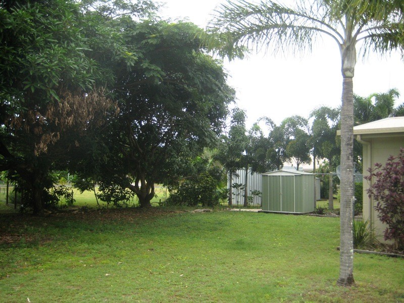 9 Snapper Island Drive, Wonga QLD 4873