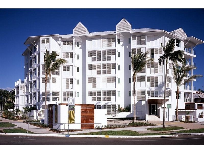 APT. 2 / 201 LAKE STREET, Cairns QLD 4870