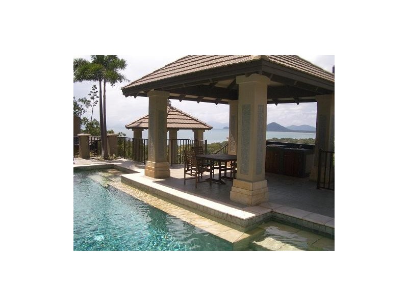APT. 7 / 11 Colonel Cummings Drive, Santai, Palm Cove QLD 4879