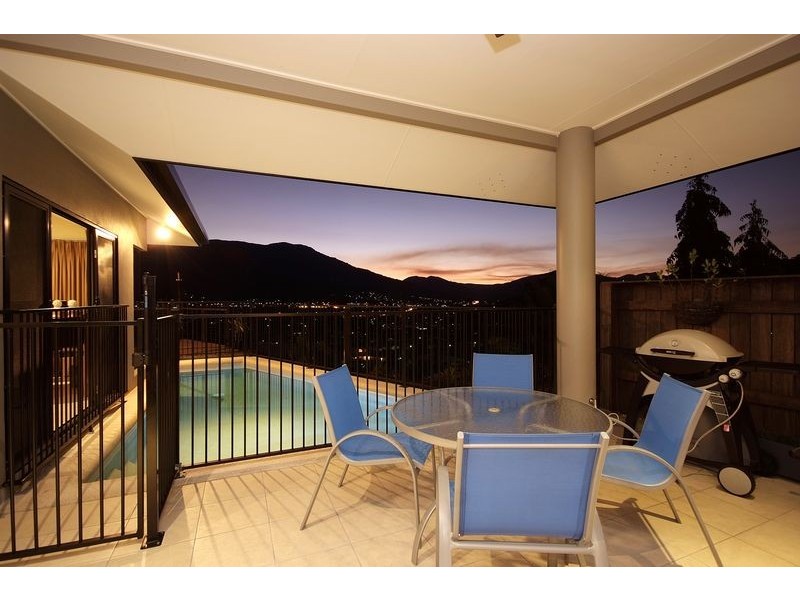 16 PLAYFORD CLOSE, Brinsmead QLD 4870