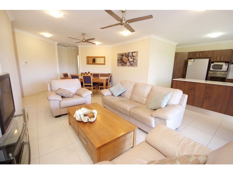 APT. 8 / 1 to 15 Robson Street, Mooroobool QLD 4870