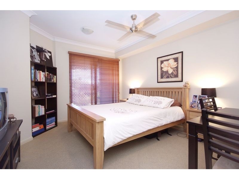 1 to 15  Robson Street, Cairns QLD 4870