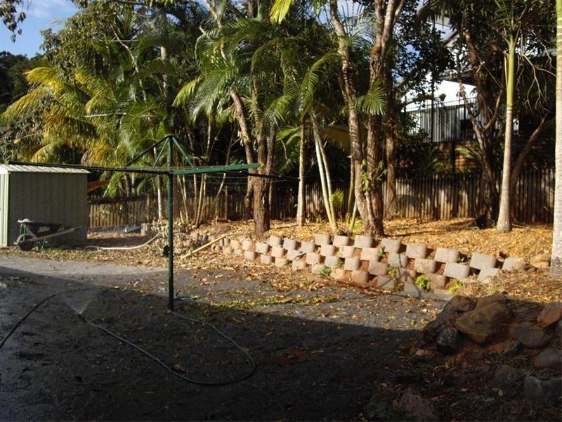 4 WHEELER CLOSE, Brinsmead QLD 4870