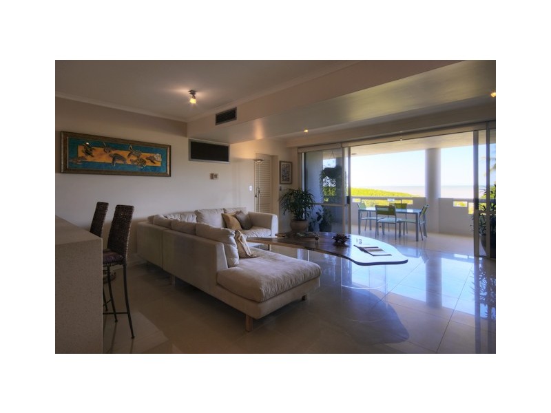 279 The Esplanade, Cairns City QLD 4870