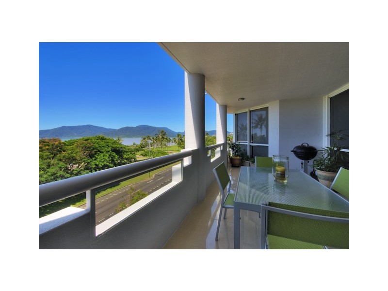 279 The Esplanade, Cairns City QLD 4870