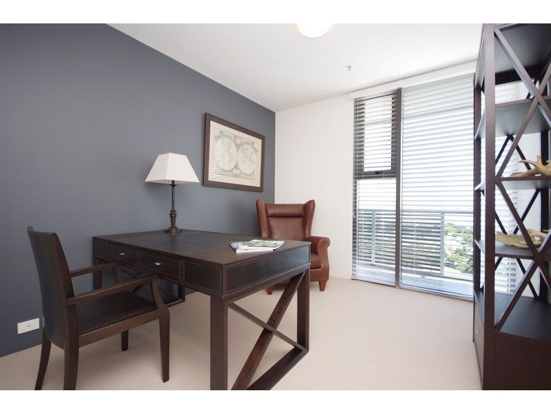 APT. 68 / 1 Marlin Pde, Cairns City QLD 4870