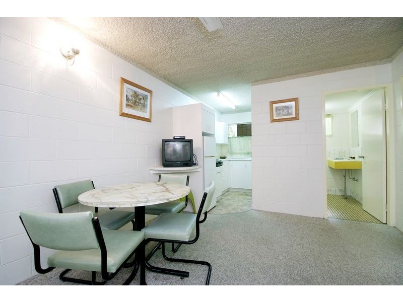 99 Digger St, Cairns QLD 4870