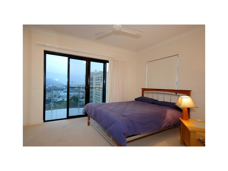 Level 15 APT. 1501/2-4  Lake Street,, Cairns QLD 4870
