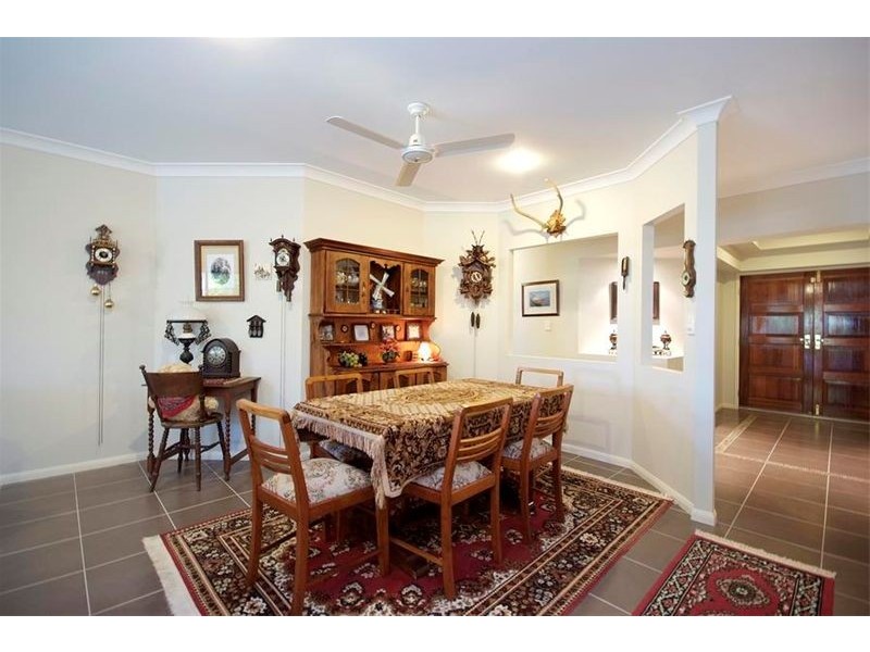4 Renton Close, Edmonton QLD 4869
