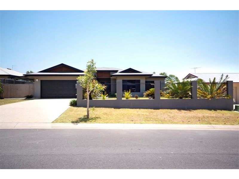 4 Renton Close, Edmonton QLD 4869