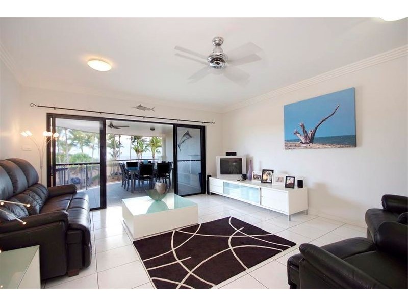 APT 16 / 291 The Esplanade, Cairns QLD 4870
