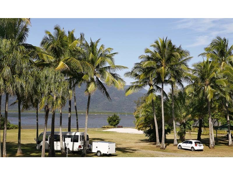 APT 16 / 291 The Esplanade, Cairns QLD 4870