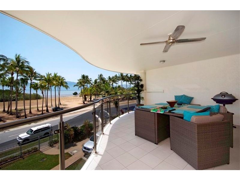 APT 14 / 291 The Esplanade, Cairns QLD 4870