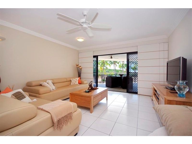 APT 14 / 291 The Esplanade, Cairns QLD 4870