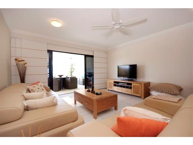 APT 14 / 291 The Esplanade, Cairns QLD 4870