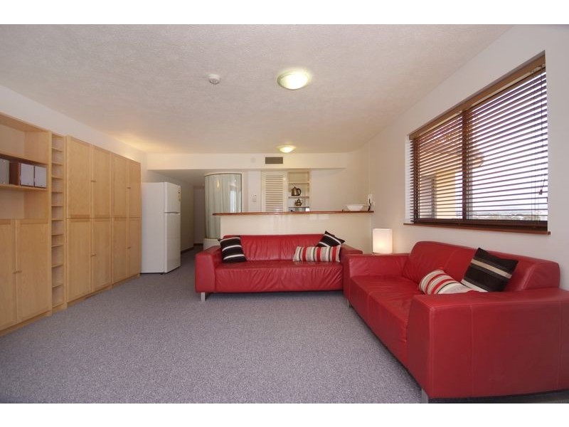 Level 7 APT 707 / 73 The Esplanade, Cairns City QLD 4870