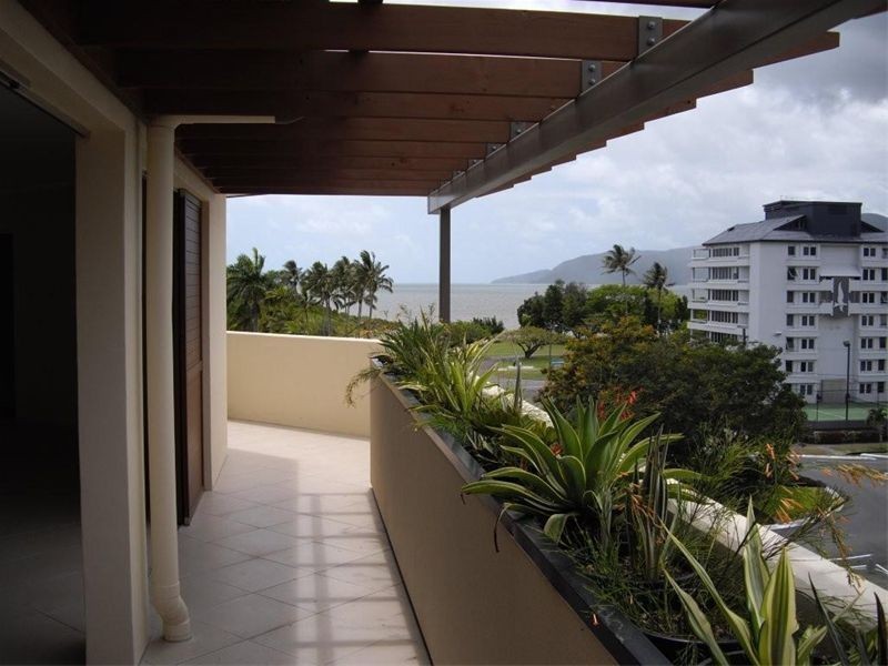 Cairns City QLD 4870