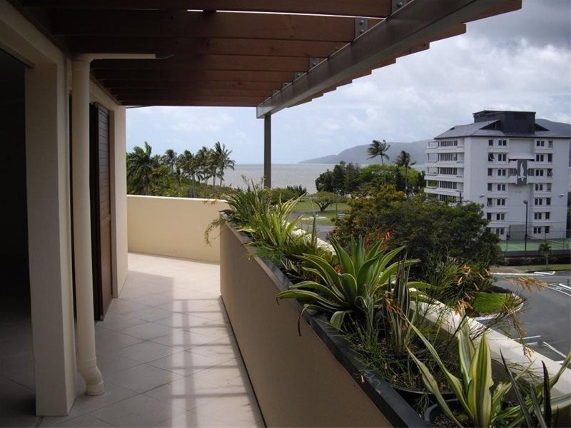 Cairns City QLD 4870