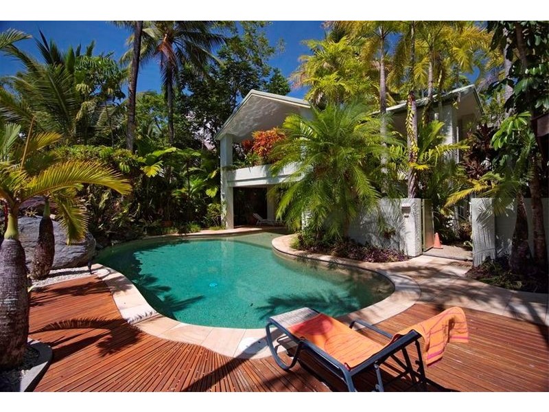 17 Sand Street, Port Douglas QLD 4877