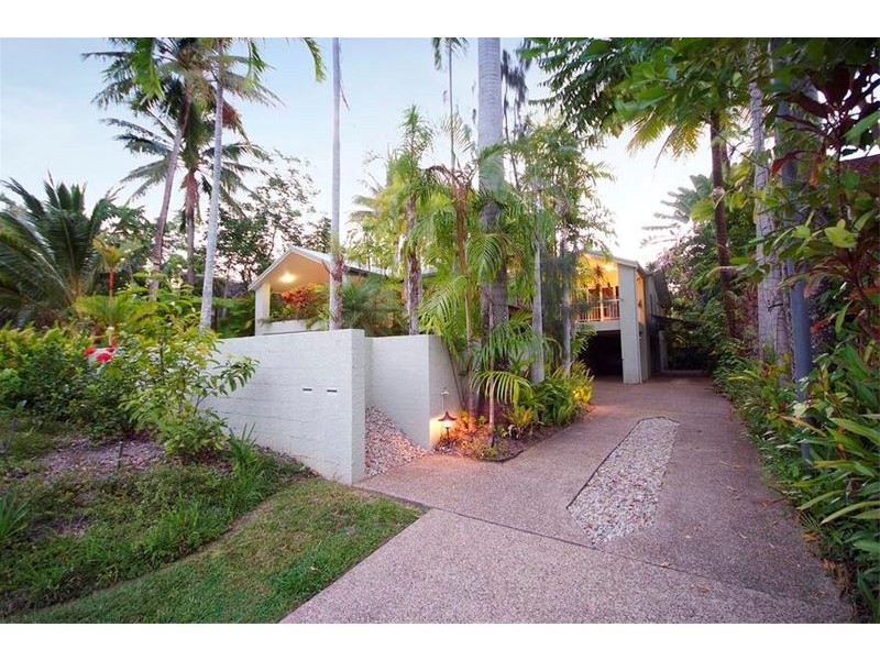 17 Sand Street, Port Douglas QLD 4877