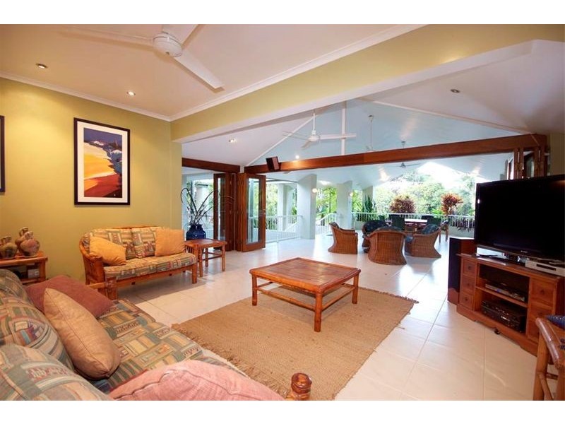 17 Sand Street, Port Douglas QLD 4877