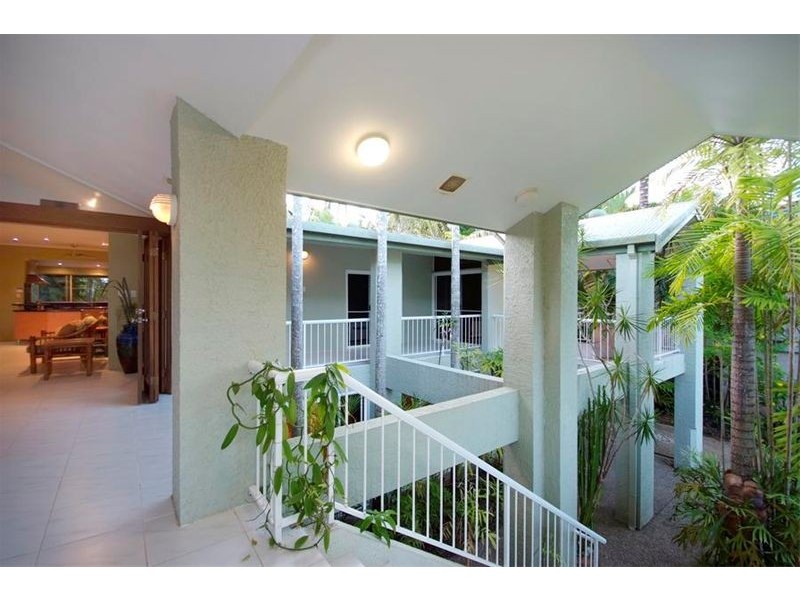 17 Sand Street, Port Douglas QLD 4877
