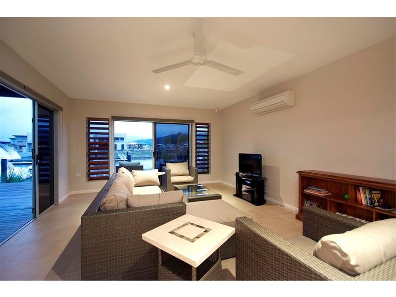 19 Marina Quay, Trinity Park QLD 4879