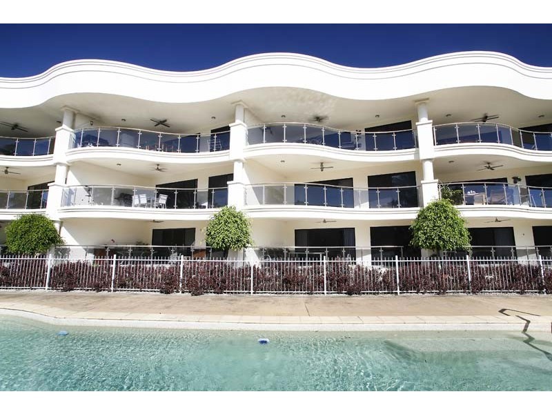 APT 16 / 291 The Esplanade, Cairns City QLD 4870