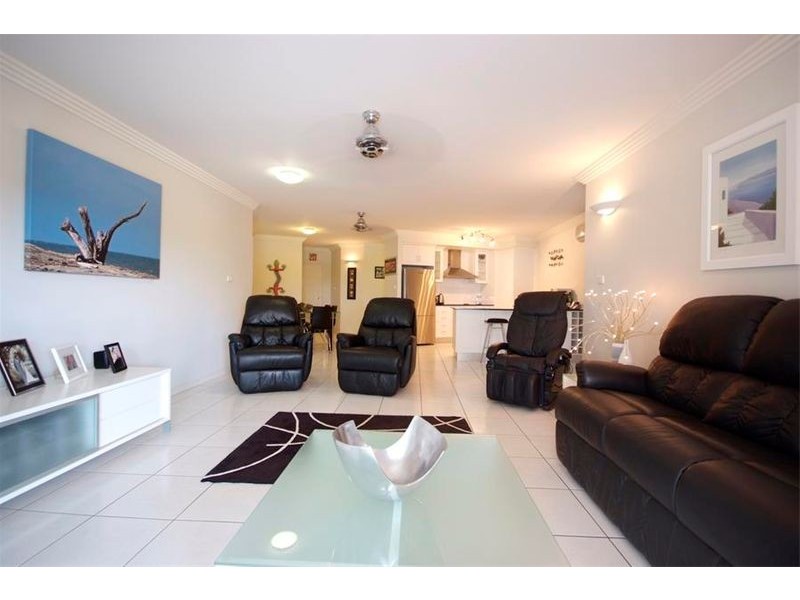 APT 16 / 291 The Esplanade, Cairns City QLD 4870