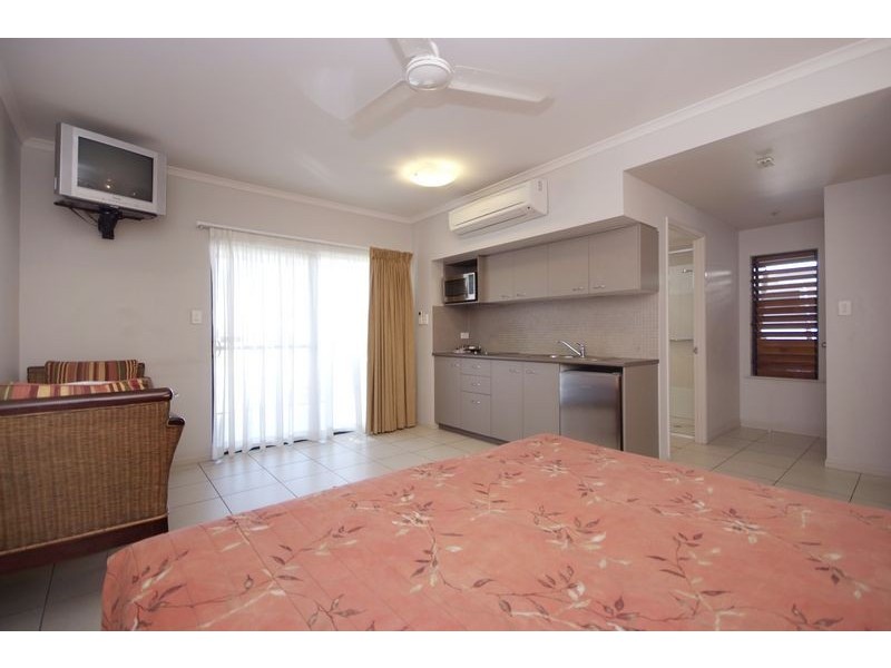 1173 – 74 / 3 Water Street, Cairns City QLD 4870