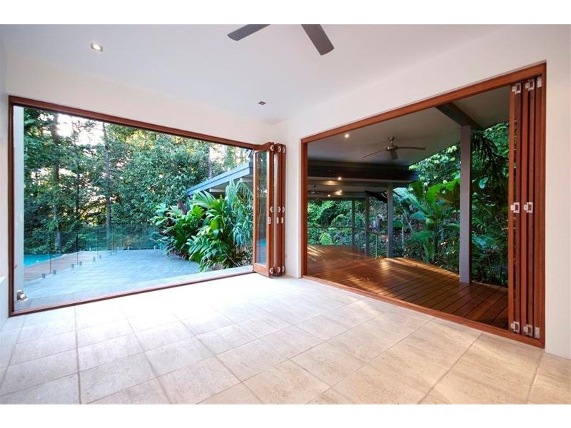 55 Junction St, Edge Hill QLD 4870