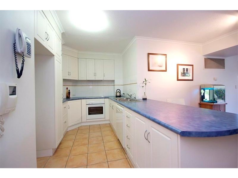 Apt 102/275 The Esplanade, Cairns QLD 4870