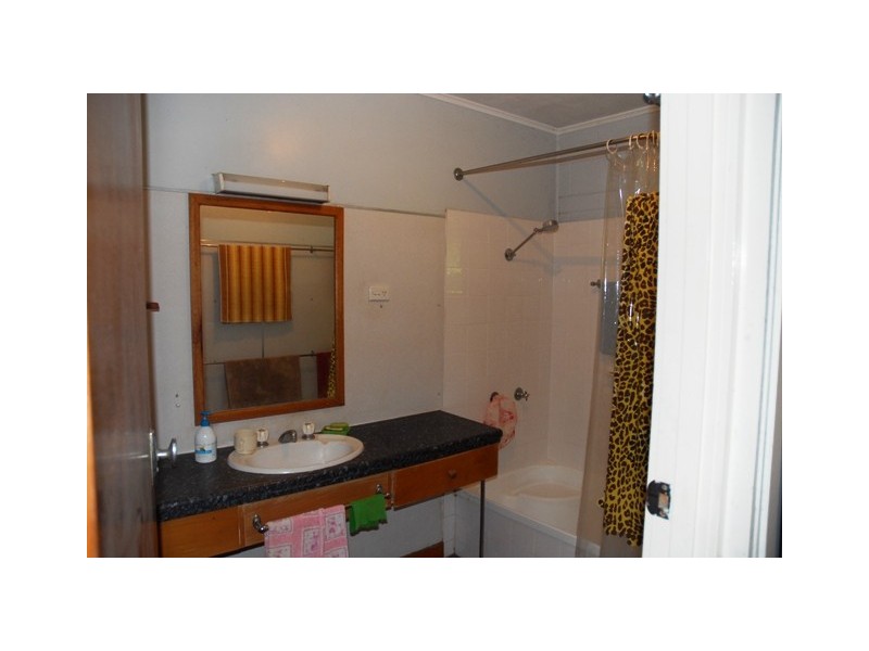 29 CURTIN STREET, Westcourt QLD 4870