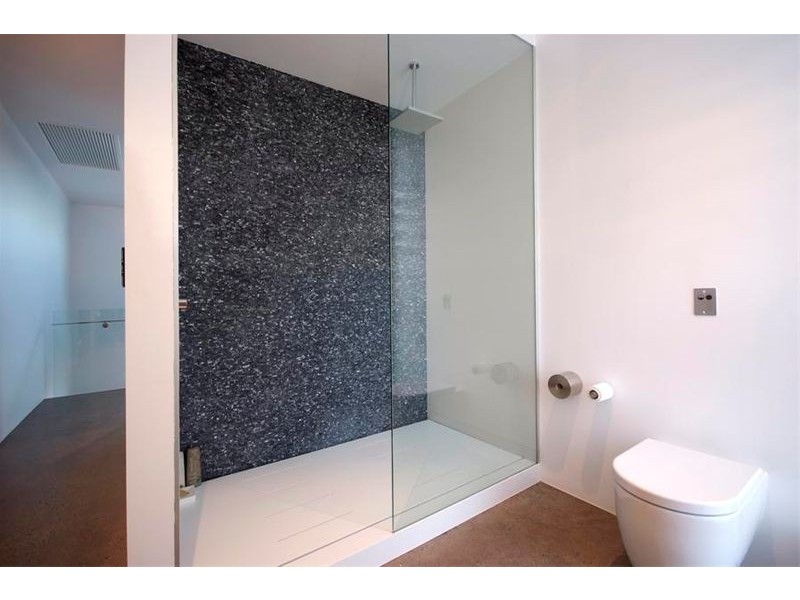 43 Harbour Drive, BLUE WATER, Trinity Park QLD 4879