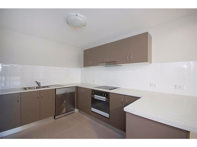 1/339  Lake St, Cairns QLD 4870