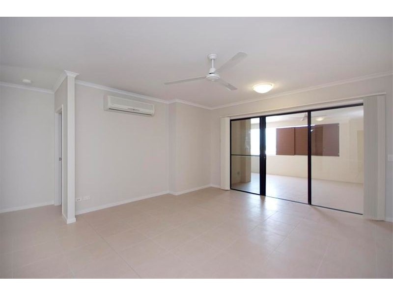 1/339  Lake St, Cairns QLD 4870
