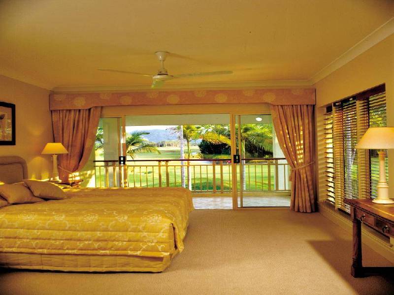 30 NAUTILUS STREET, Port Douglas QLD 4877