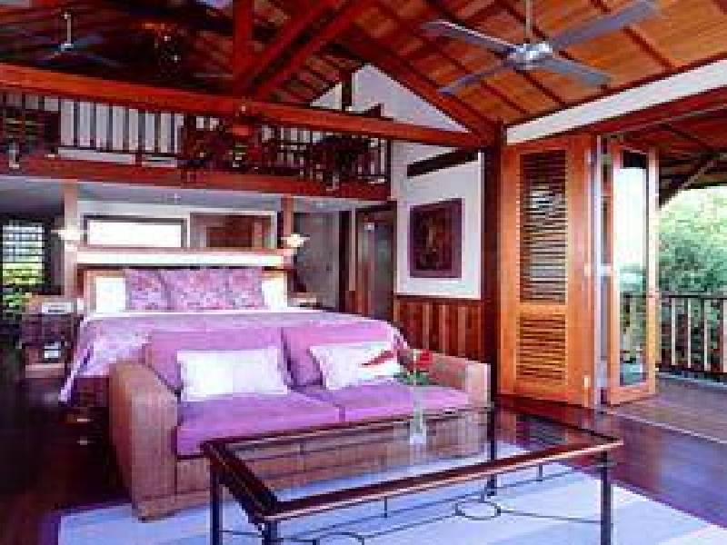 42 MURPHY STREET, Port Douglas QLD 4877