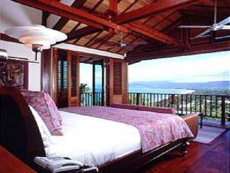 42 MURPHY STREET, Port Douglas QLD 4877